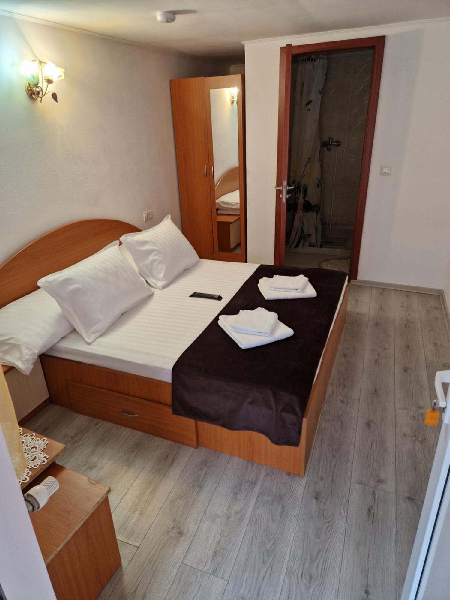 Pensiunea Anisoara Chiscau Bagian luar foto